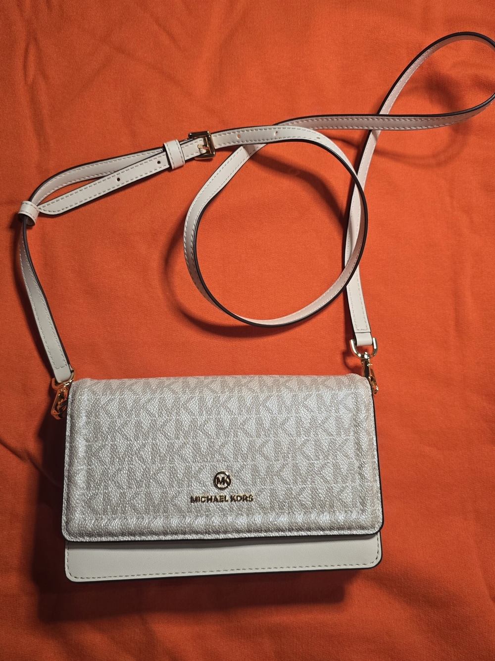 Michael Kors Jet Set Small Phone Logo Crossbody Bag Vanilla Color